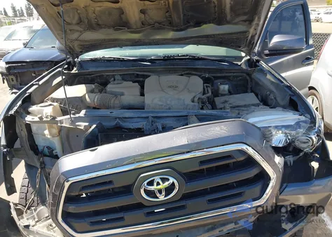 2017 Toyota Tacoma Sr5 V6 z USA, uszkodzony, nr VIN 3TMCZ5AN5HM092449